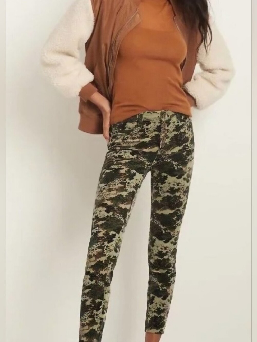 ​Anthropologie Pilcro Floral Camo Corduroy Skinny Pants Button Fly Olive Green 2